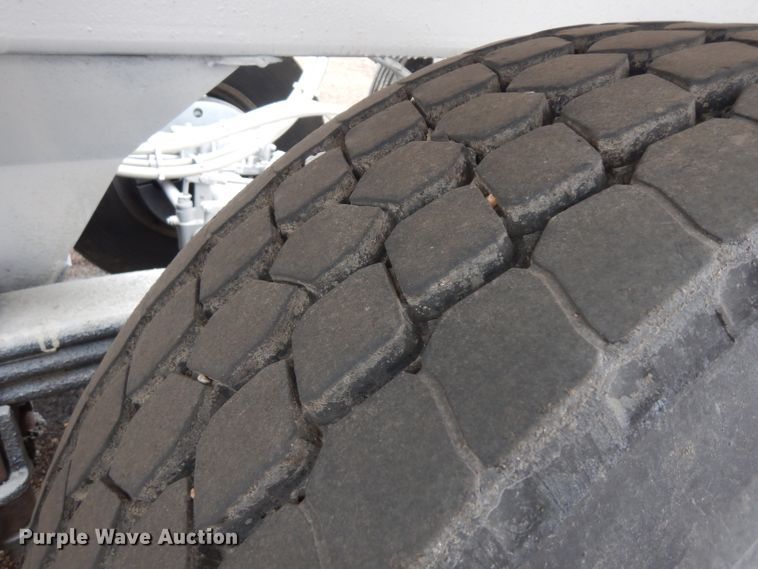 image for item EY9066 1994 Trail King TK54BDU-433 bottom dump trailer