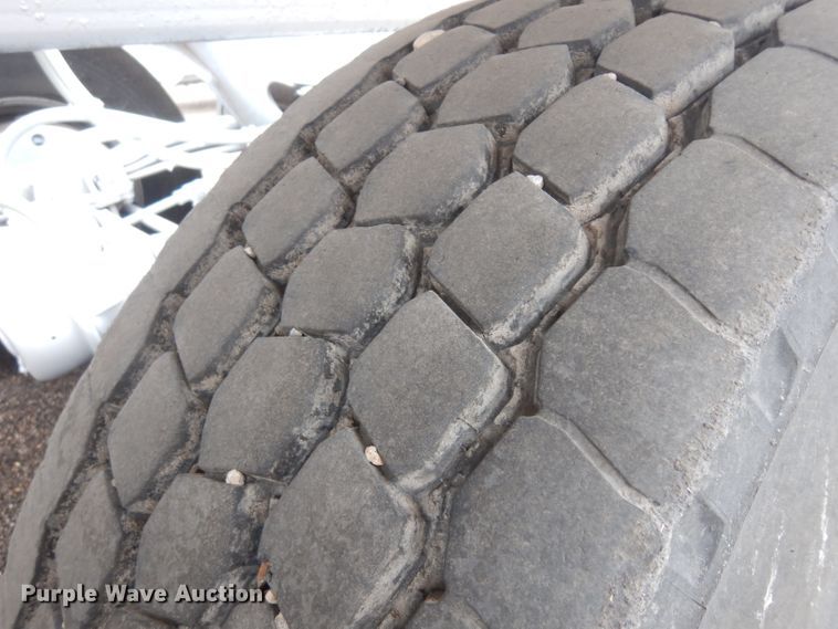 image for item EY9066 1994 Trail King TK54BDU-433 bottom dump trailer