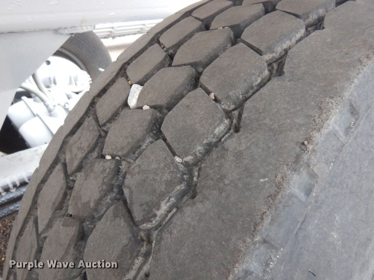 image for item EY9066 1994 Trail King TK54BDU-433 bottom dump trailer