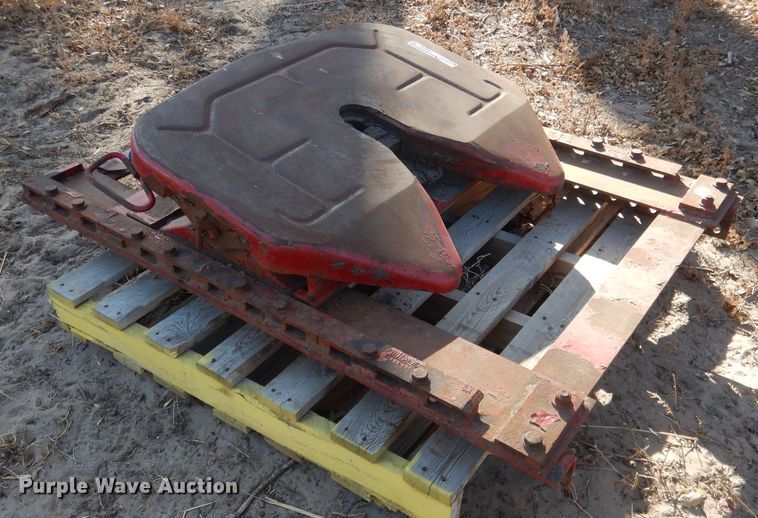 image for item FA9450 Fontaine SL6AWB7750 fifth wheel plate