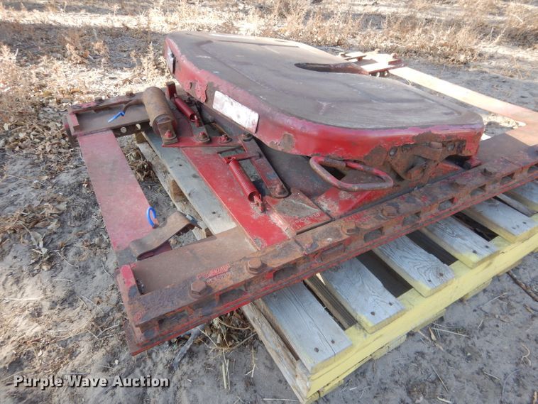 image for item FA9450 Fontaine SL6AWB7750 fifth wheel plate