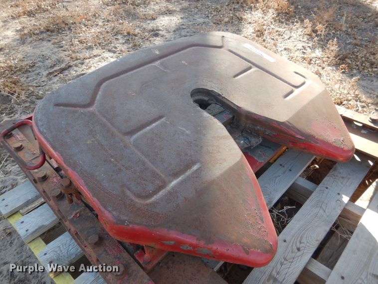 image for item FA9450 Fontaine SL6AWB7750 fifth wheel plate