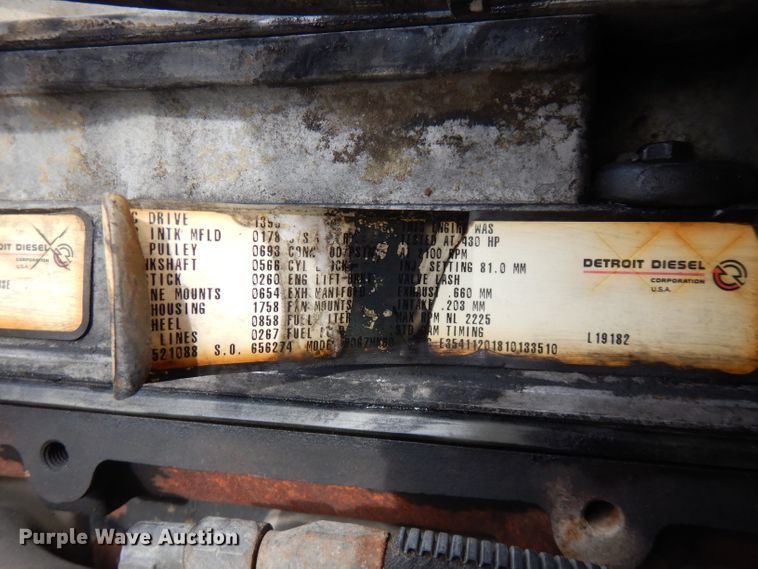 image for item GK9489 2000 Peterbilt 378  semi truck