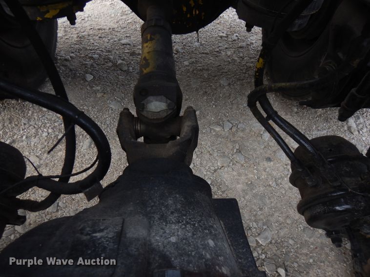 image for item GK9489 2000 Peterbilt 378  semi truck