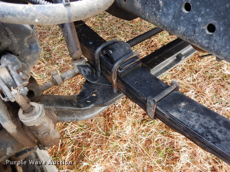 image for item GK9554 1999 International 4900  semi truck