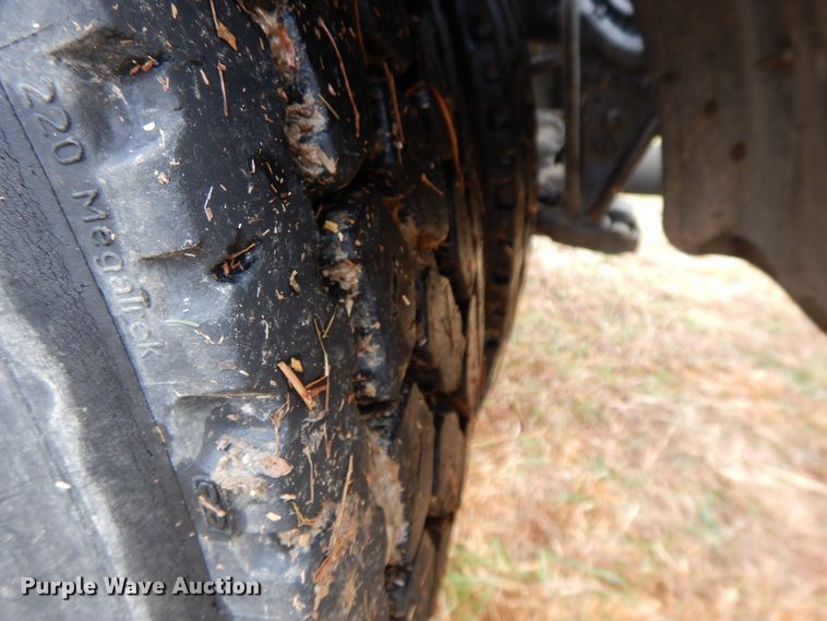 image for item GK9554 1999 International 4900  semi truck