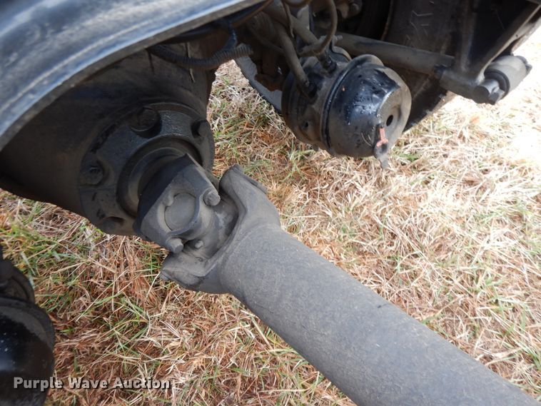 image for item GK9554 1999 International 4900  semi truck