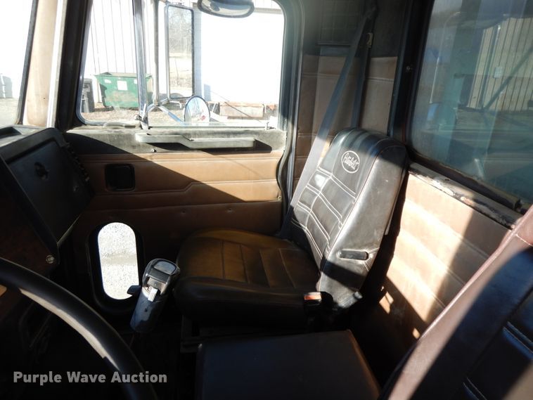 image for item GK9608 1991 Peterbilt 378  semi truck