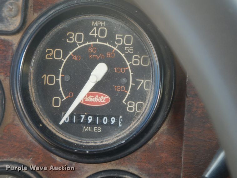 image for item GK9608 1991 Peterbilt 378  semi truck