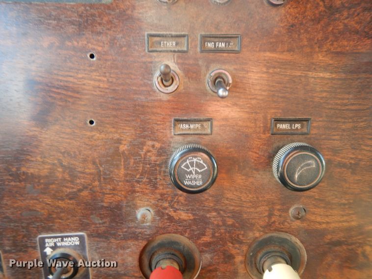 image for item GK9608 1991 Peterbilt 378  semi truck