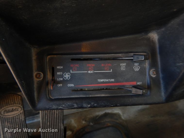 image for item GK9608 1991 Peterbilt 378  semi truck