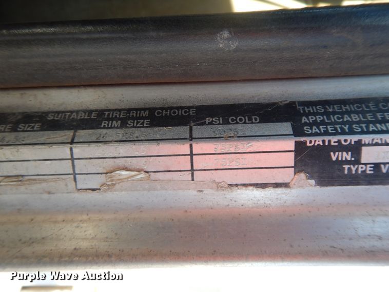 image for item GK9608 1991 Peterbilt 378  semi truck