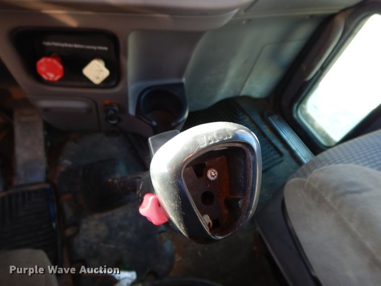 image for item GK9609 2012 Peterbilt 389  semi truck