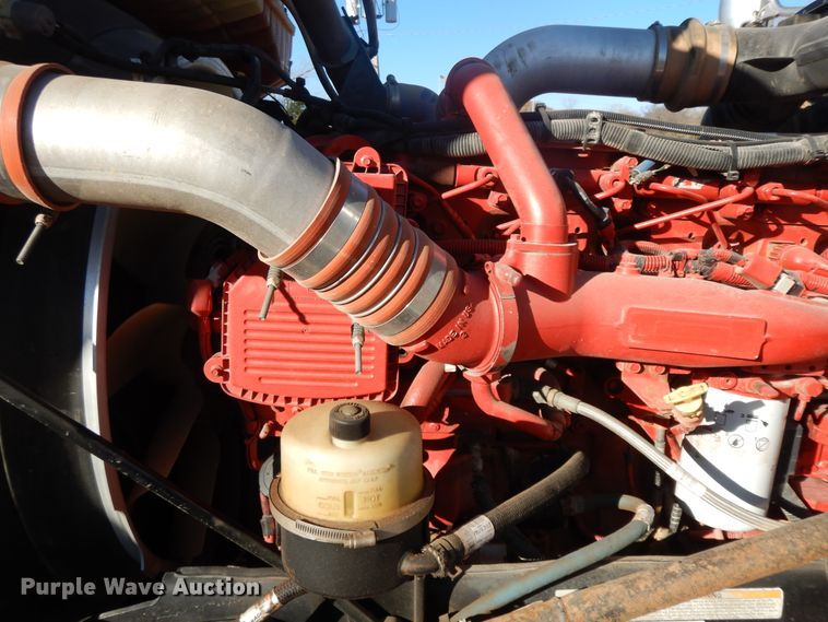 image for item GK9609 2012 Peterbilt 389  semi truck