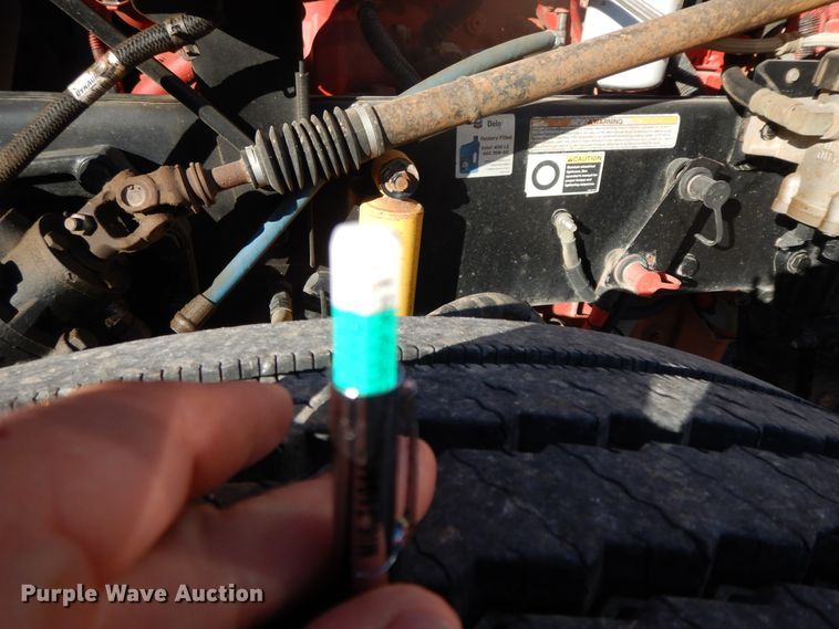 image for item GK9609 2012 Peterbilt 389  semi truck