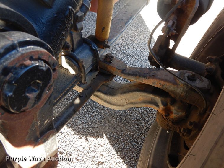 image for item GK9609 2012 Peterbilt 389  semi truck