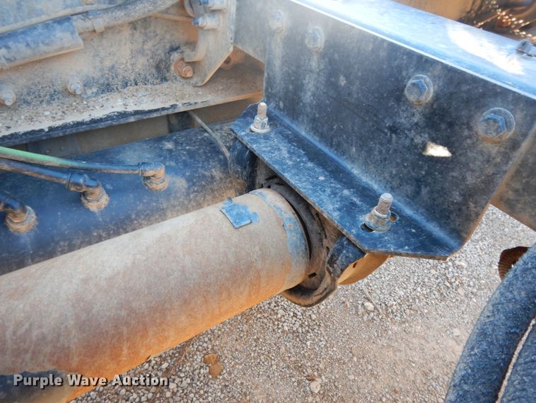 image for item GK9609 2012 Peterbilt 389  semi truck