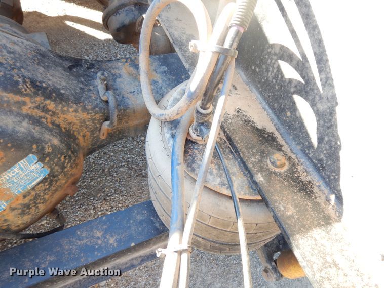 image for item GK9609 2012 Peterbilt 389  semi truck