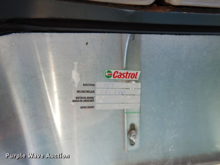 image for item GK9639 2005 Kenworth W900L  semi truck