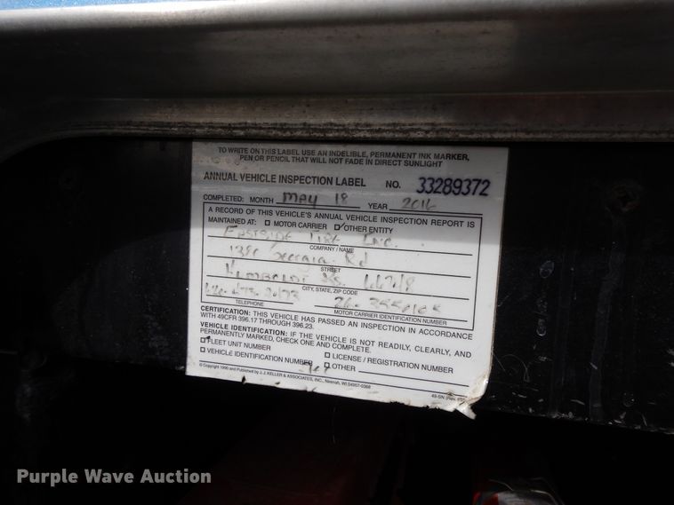 image for item GK9639 2005 Kenworth W900L  semi truck