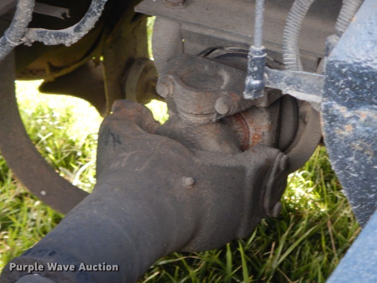 image for item GK9639 2005 Kenworth W900L  semi truck