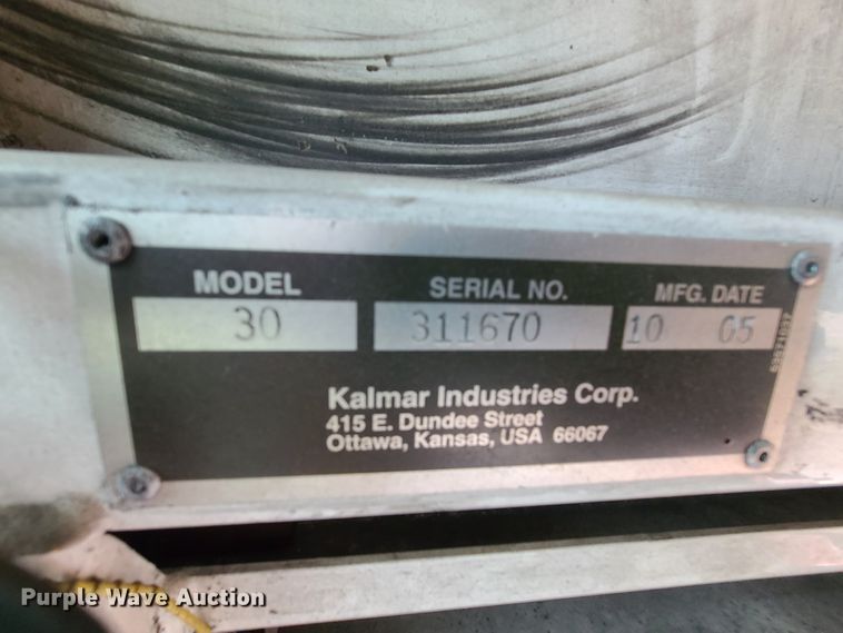 image for item GY9652 2005 Kalmar 30  yard truck