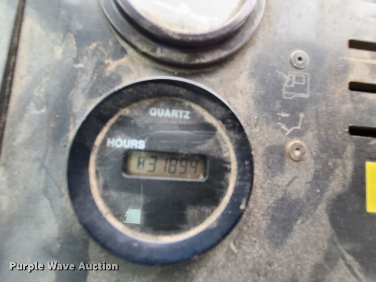 image for item GY9652 2005 Kalmar 30  yard truck