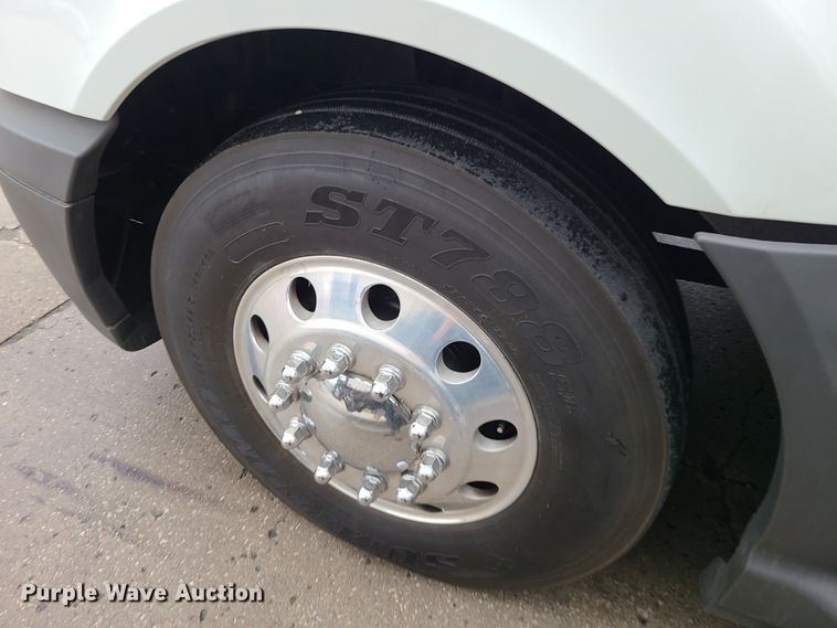 image for item GY9653 2015 International ProStar  semi truck