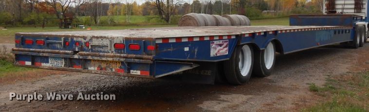 image for item HD9047 2007 Trail-Eze TE80HT drop deck equipment trailer