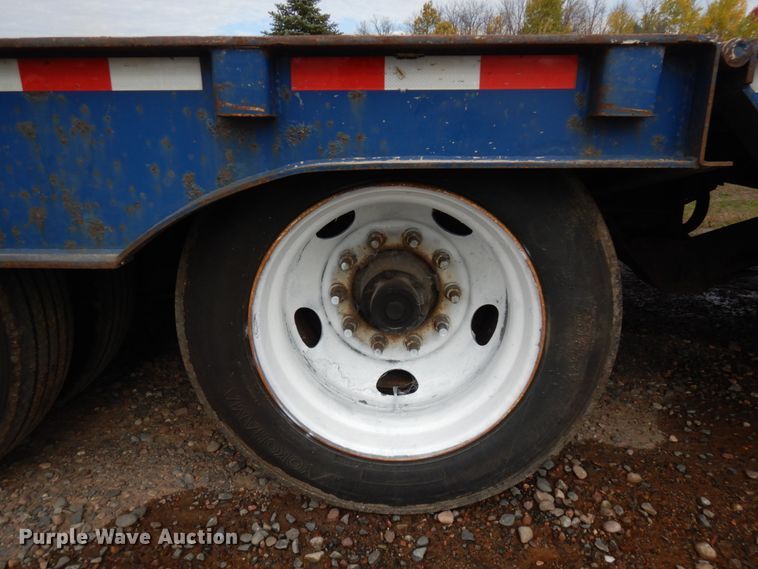 image for item HD9047 2007 Trail-Eze TE80HT drop deck equipment trailer