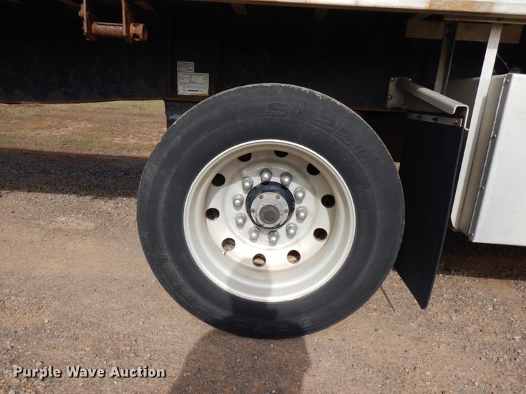 image for item HD9048 2008 Wilson CF-900 flatbed trailer