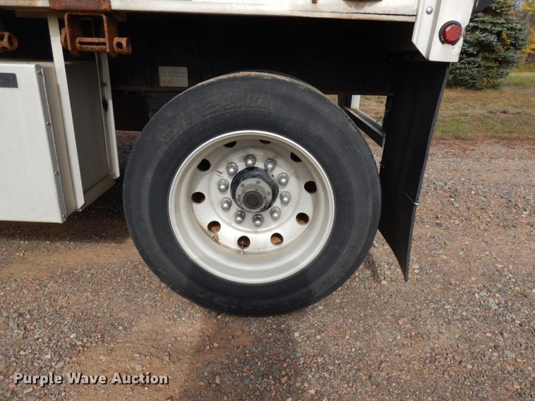 image for item HD9048 2008 Wilson CF-900 flatbed trailer