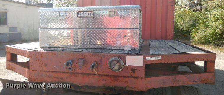 image for item HD9098 1986 Cherokee drop deck trailer