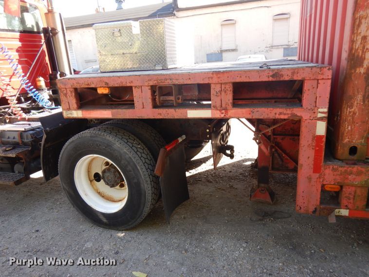 image for item HD9098 1986 Cherokee drop deck trailer
