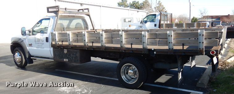 image for item HD9170 2005 Ford F450 Super Duty  flatbed truck