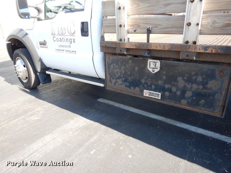 image for item HD9170 2005 Ford F450 Super Duty  flatbed truck