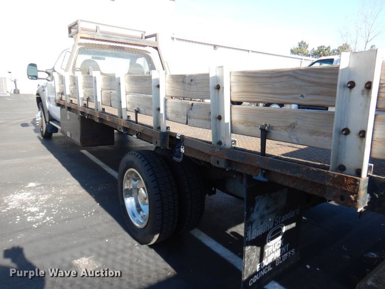 image for item HD9170 2005 Ford F450 Super Duty  flatbed truck