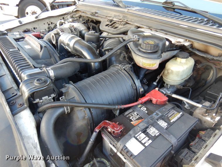 image for item HD9170 2005 Ford F450 Super Duty  flatbed truck