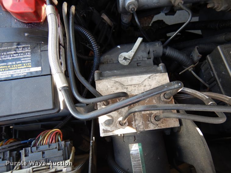 image for item HD9170 2005 Ford F450 Super Duty  flatbed truck