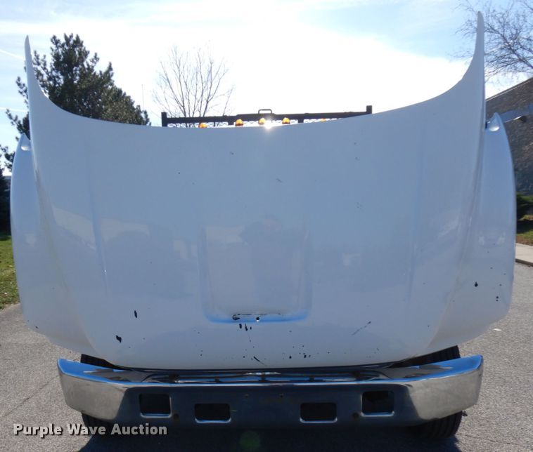 image for item HD9171 2003 Ford F650 Super Duty  flatbed truck