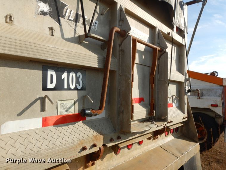 image for item HD9181 1987 Trailstar end dump trailer