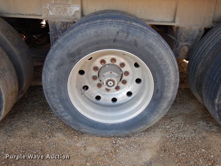 image for item HD9181 1987 Trailstar end dump trailer