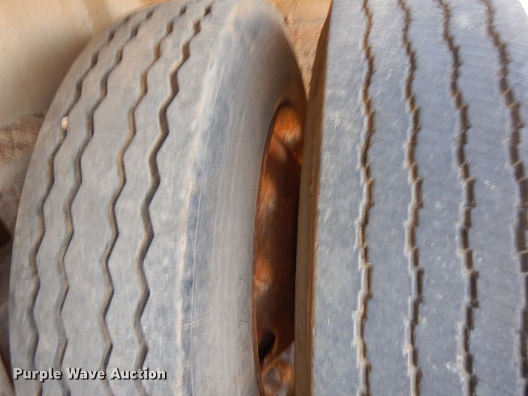 image for item HD9181 1987 Trailstar end dump trailer