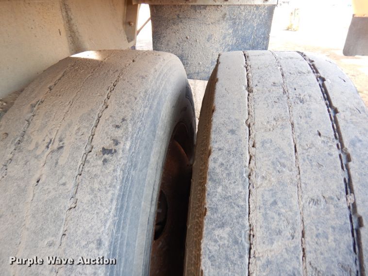 image for item HD9181 1987 Trailstar end dump trailer