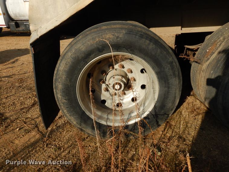 image for item HD9181 1987 Trailstar end dump trailer