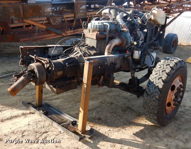 image for item HD9187 2002 International C195 six cylinder diesel engine