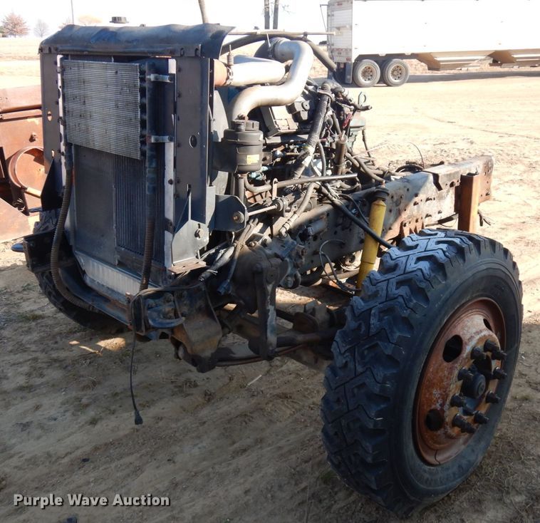 image for item HD9187 2002 International C195 six cylinder diesel engine