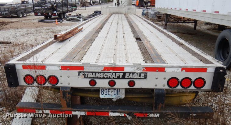 image for item HD9227 2006 Transcraft drop deck trailer
