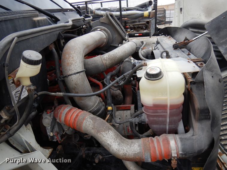 image for item HD9230 2008 International 8600  semi truck