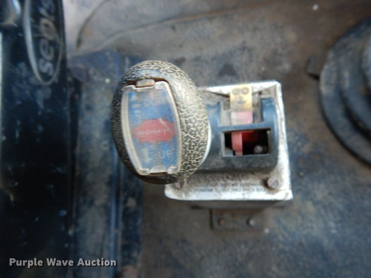 image for item HD9245 2006 International 8600  semi truck